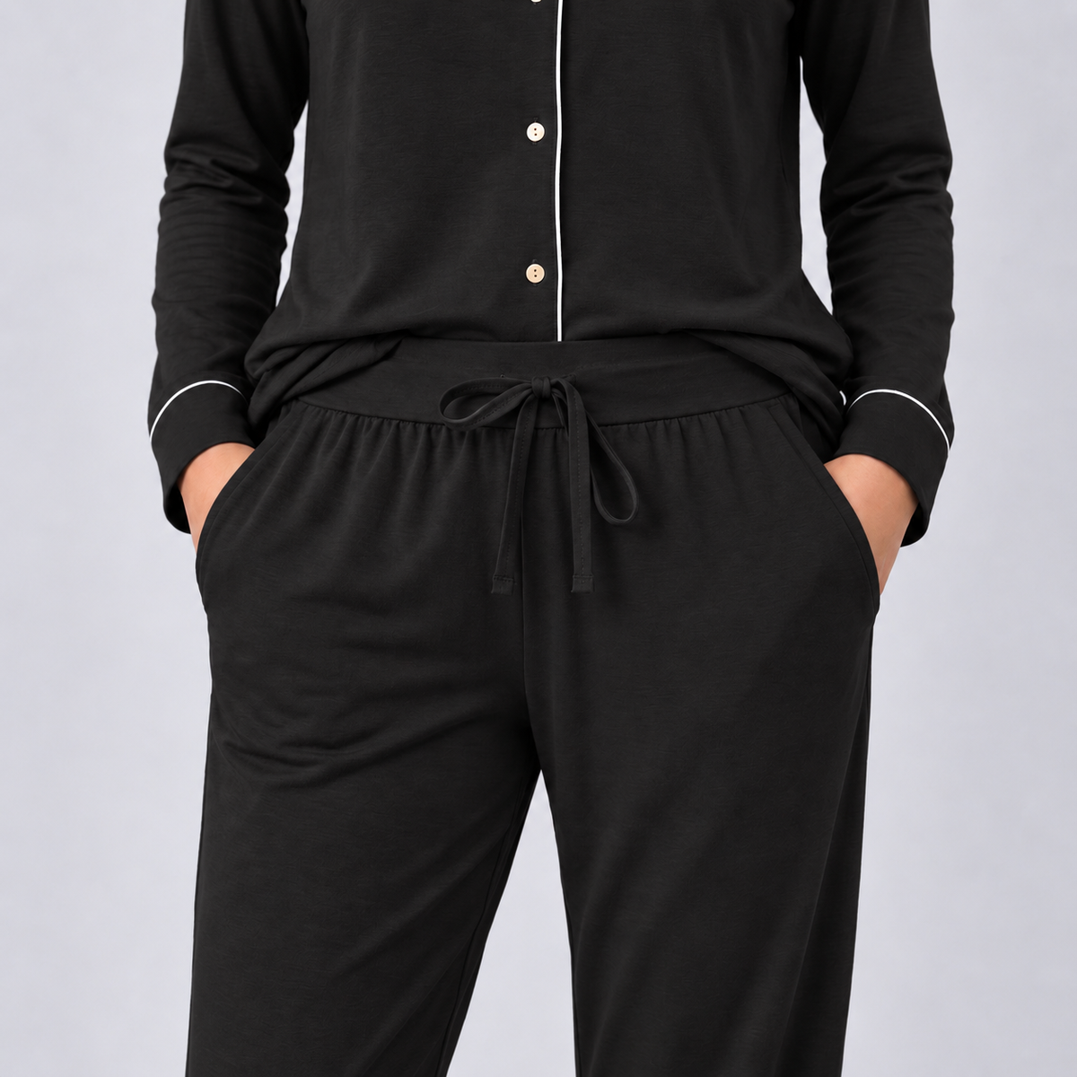 Set pigiama da donna in maglia elasticizzata di bambù con camicia a maniche lunghe e pantaloni