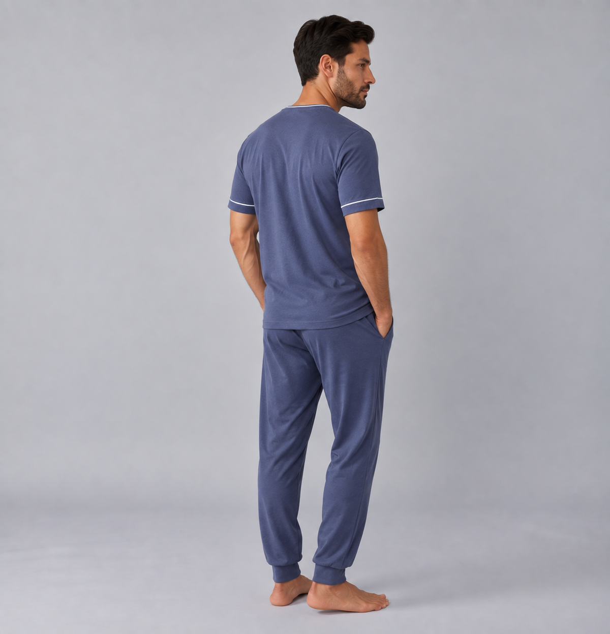 Set pigiama da uomo con T-shirt e pantaloni in maglia elasticizzata di bambù