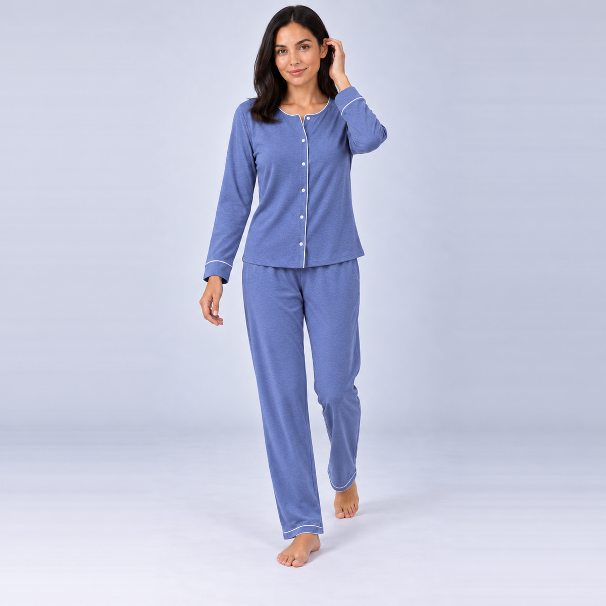 Set pigiama da donna in maglia elasticizzata di bambù con camicia a maniche lunghe e pantaloni