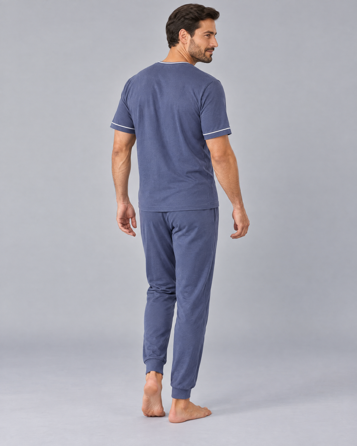 Set pigiama da uomo con T-shirt e pantaloni in maglia elasticizzata di bambù