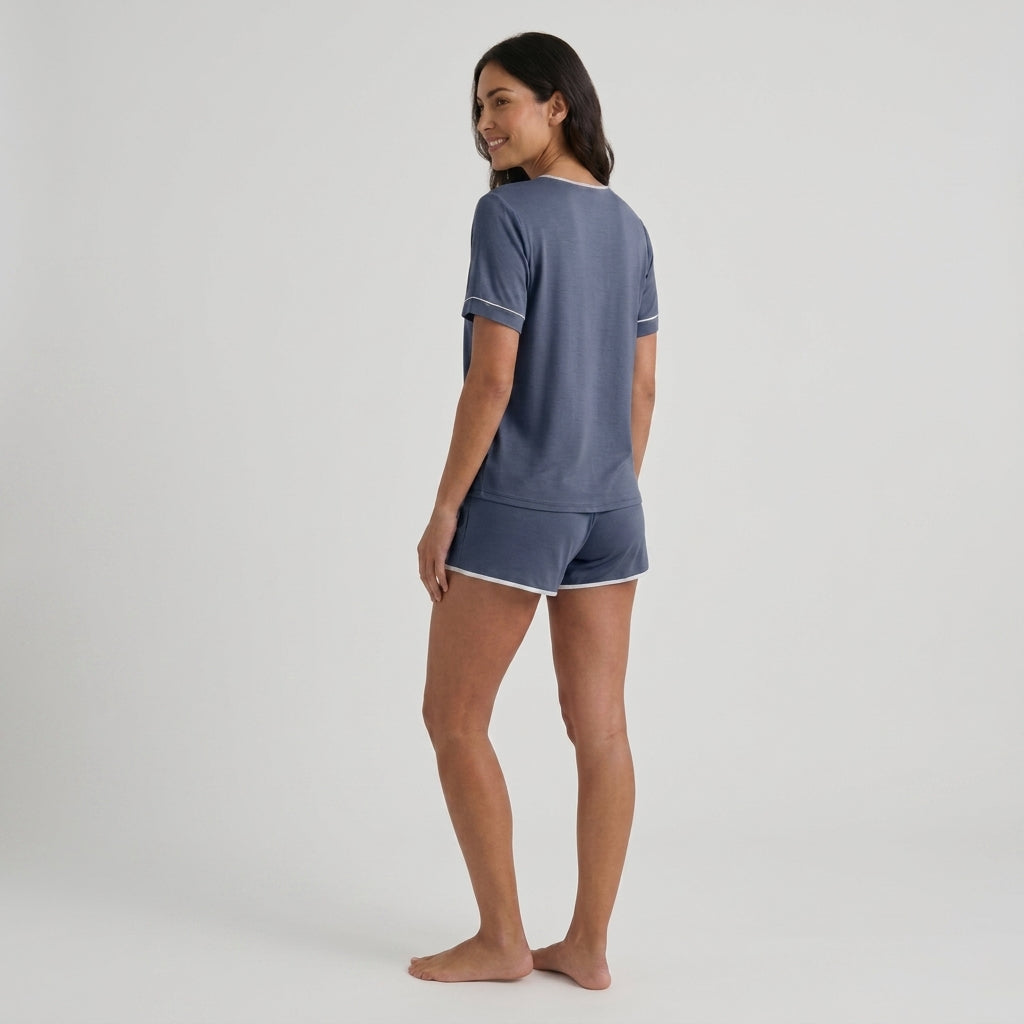 Set pigiama da donna in bambù stretch in maglia con maglia e shorts
